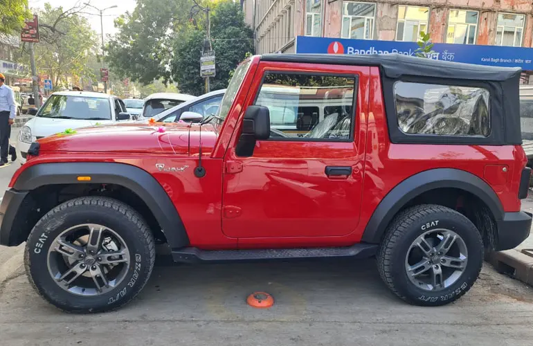 New Mahindra Thar 4WD AT Convertible Top