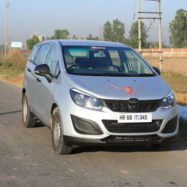 Mahindra Marazzo