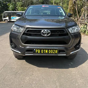 Toyota Hilux 2.8L 4x4 MT Diesel